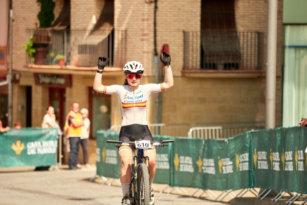 Imagen 1 de la noticia Eneit Vertiz y Ainara Elbusto se llevan la edición 2025 de la Copa BTT Caja Rural de Navarra