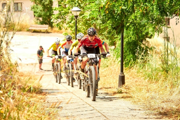 Imagen 2 de la noticia Eneit Vertiz y Ainara Elbusto se llevan la edición 2025 de la Copa BTT Caja Rural de Navarra